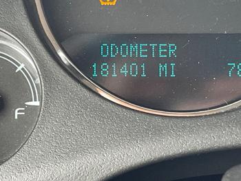 2010 chevrolet avalanche lt-4wd with 181401 miles for sale near white-bear-lake, minnesota 3891bab667a946f39b887e01c729517c.jpeg