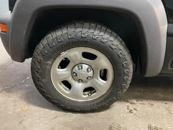 2004 jeep liberty sport-4wd with 104085 miles for sale near elk-river, minnesota 38ab8be502a84a3ca34c1d32b7bcb207.jpeg