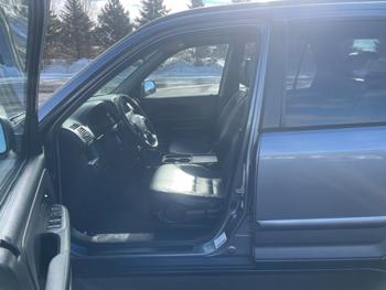 2005 honda cr-v se-4wd-at with 249119 miles for sale near farmington, minnesota 38bbde1ff08d4021bb785facbbdbc7eb.jpeg