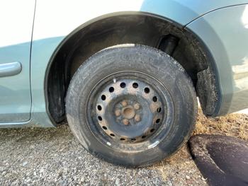 2009 toyota sienna ce-fwd-7-passenger with 318979 miles for sale near elk-river, minnesota 38ffc4229208437da513533166c7f059.jpeg