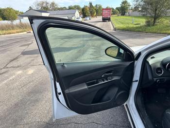 2014 chevrolet cruze 1lt-auto with 222337 miles for sale near elk-river, minnesota 392b29687e9740e897939683f703c94d.jpg