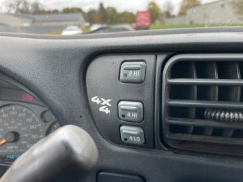 2001 chevrolet s10-pickup ext.-cab-4wd with 140781 miles for sale near elk-river, minnesota 39486dfbdb784249b01032587923f464.jpeg