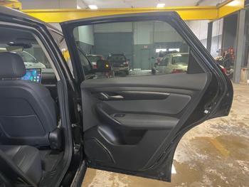2023 vinfast vf-8 with 9921 miles for sale near elk-river, minnesota 39d77207e32a46f5a298b1d21a310b7e.jpg