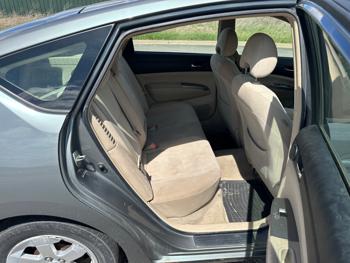 2004 toyota prius 4-door-liftback with 174895 miles for sale near elk-river, minnesota 3a03b9b208c54d549b1017e6e4c087fc.jpeg