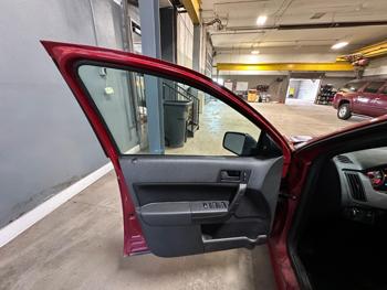 2010 ford focus se-sedan with 100334 miles for sale near elk-river, minnesota 3af9ca2fc2b141eaad117f212c1cd064.jpeg