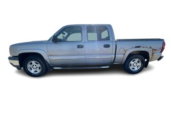 2005 chevrolet silverado-1500 ls-crew-cab-4wd with 208845 miles for sale near annandale, minnesota 3afbb155458c40bfa23174a5e54c4780.jpg