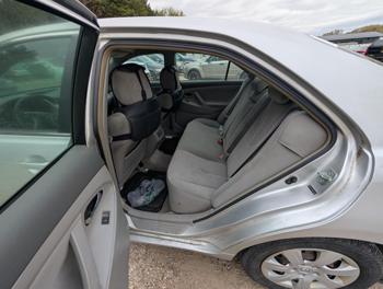 2010 toyota camry le-6-spd-at with 117426 miles for sale near elk-river, minnesota 3b0317cec106477897d59328f8a05a42.jpg
