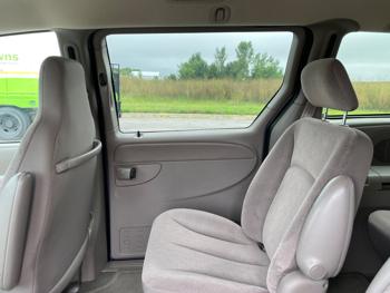 2002 chrysler town-&-country lx with 87452 miles for sale near elk-river, minnesota 3b26f53621dc4a83bf1b4cd3ac33aa14.jpeg