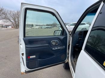 1998 chevrolet c-k-1500 k1500-4wd with 238024 miles for sale near alexandria, minnesota 3b36becd87434091925221f0ab0b3b8c.jpeg