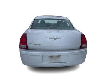 2005 chrysler 300 base with 181192 miles for sale near elk-river, minnesota 3b97e83b3e8c44ef96b701575d4c4c61.jpg