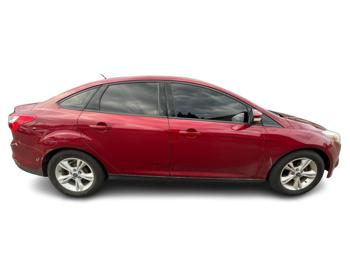 2014 ford focus se-sedan with 109384 miles for sale near burnsville, minnesota 3bdb498a37b5499483e6d27b1df83d12.jpg