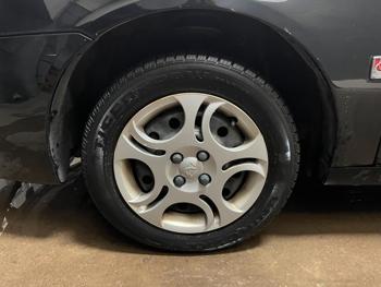 2003 Saturn Ion