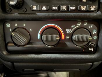 2003 chevrolet s-10-pickup ls with 191135 miles for sale near elk-river, minnesota 3c19c98fd75f4b7db7f7630d1b808afd.jpg