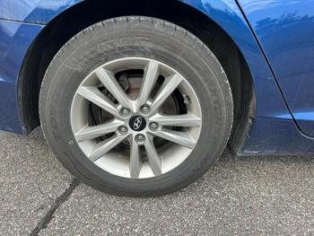 2016 hyundai sonata se with 120648 miles for sale near elk-river, minnesota 3c2e4e4e6d1d49f3ae572314e862cef3.jpg