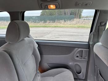 2005 toyota sienna with 254089 miles for sale near elk-river, minnesota 3c465c13d1924c989488364d320050d7.jpeg