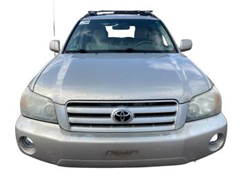 2005 toyota highlander limited-v6-4wd with 257291 miles for sale near elk-river, minnesota 3c4d3270a77142a4a4739382f637d393.jpg