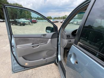 2006 toyota sienna le-7-passenger with 256681 miles for sale near elk-river, minnesota 3dc66f4cbaa24412866fd5111609c275.jpeg