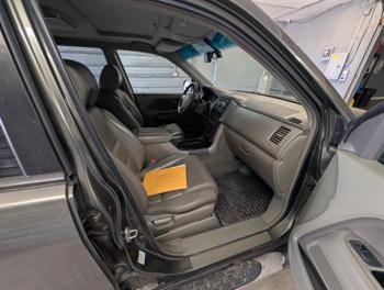 2006 honda pilot ex-4wd with 158280 miles for sale near elk-river, minnesota 3e3aee38384844dfbaf6378d22646231.jpg
