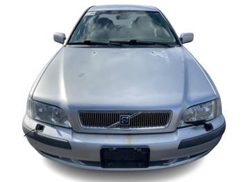 2001 volvo s40 sedan with 144822 miles for sale near elk-river, minnesota 3eed77196f8547d7bee8708ed56daaae.jpg