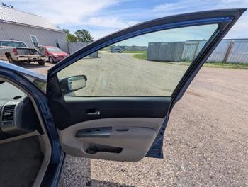 2005 toyota prius 4-door-liftback with 236528 miles for sale near elk-river, minnesota 3f13cc85bf214e239e8fca8f5df5f9ad.jpg