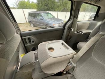 2006 toyota sienna le-7-passenger with 256681 miles for sale near elk-river, minnesota 3fcf430924814274bde2a8148d724492.jpeg