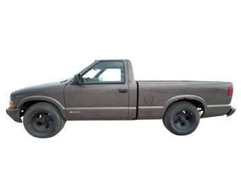 1998 chevrolet s10-pickup reg.-cab-short-bed-2wd with 115997 miles for sale near elk-river, minnesota 40830193d4914b429e277c26e72774e8.jpg