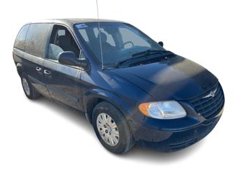 2006 chrysler town-&-country base with 141271 miles for sale near elk-river, minnesota 40a9dcfb74654191a885598d073cd19b.jpg