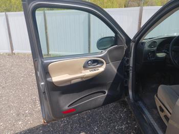 2005 chevrolet trailblazer ls-4wd for sale near elk-river, minnesota 4101b27d3fcb44caa2fcfe3f4dc8079c.jpg