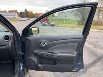 2015 nissan versa 1.6-s-5m with 154888 miles for sale near elk-river, minnesota 4110fc814ae44d6b8bb2e9aa41e8d86d.jpeg