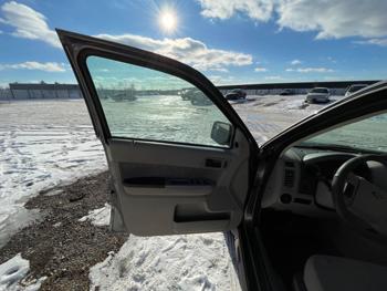 2010 ford escape xlt-4wd with 173775 miles for sale near elk-river, minnesota 42216748a7b04bf39d75a0311b96115d.jpeg