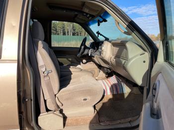 1999 gmc suburban 1500-4wd with 201982 miles for sale near elk-river, minnesota 4244678a28b24652b3211f5e9e675e43.jpeg