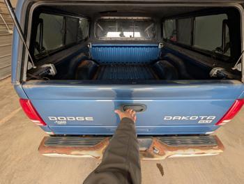 2004 dodge dakota slt-quad-cab-4wd with 188045 miles for sale near elk-river, minnesota 427d67c3d86a46268ec00c783643e328.jpg