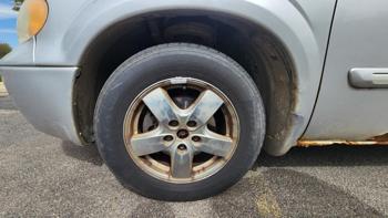 2004 dodge grand-caravan sxt with 275900 miles for sale near burnsville, minnesota 42c5a666cfc24b5fbbf582ed42a11f8e.jpg