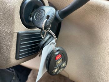 2006 buick lucerne cxl-v8 with 274093 miles for sale near elk-river, minnesota 42c7bf3e2ba6475886792d6b29924814.jpeg