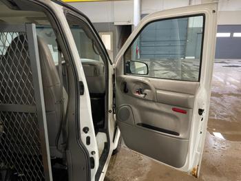 2005 chevrolet astro-van with 181173 miles for sale near elk-river, minnesota 435e446689264f95bc1e88d564c88e73.jpg
