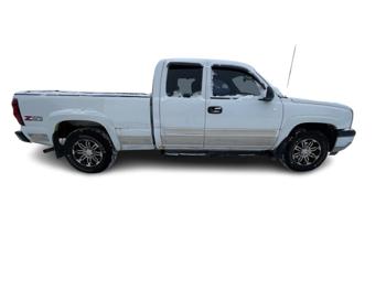 2005 chevrolet silverado-1500 ext.-cab-long-bed-4wd with 235695 miles for sale near fridley, minnesota 43af08936ea74e0fab8b30caed1bbe6e.jpg