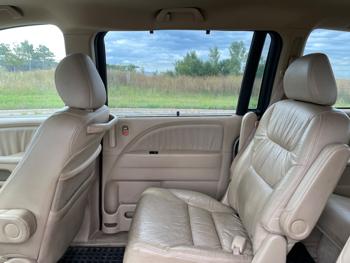 2007 honda odyssey ex-l-w--dvd-and-navigation with 180142 miles for sale near elk-river, minnesota 43b71bcb820b4fce8d2b85b83364b67c.jpeg
