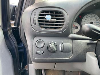 2005 chrysler town-&-country touring with 276798 miles for sale near elk-river, minnesota 43bd5346d5eb44bd87432ddf79a675ca.jpeg