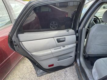 2005 ford taurus se with 158745 miles for sale near elk-river, minnesota 43cf3fbec5e4469a88561f6a3baa8cd6.jpg