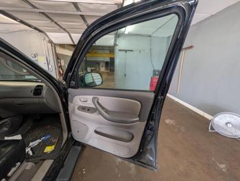 2002 toyota sequoia limited-4wd with 216240 miles for sale near elk-river, minnesota 446ade3bbd394fd38c506f02cdfe49d7.jpg