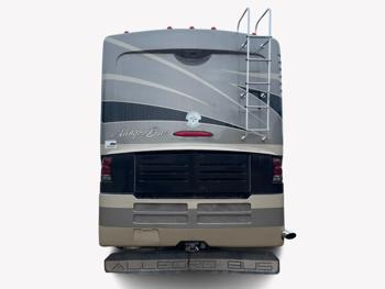 2006 freightliner x-line-motorhome - with 27483 miles for sale near elk-river, minnesota 454813e4060b4f9f88994a30baccb4ae.jpg