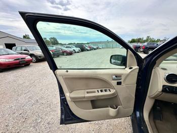 2005 ford freestyle limited-awd with 233628 miles for sale near elk-river, minnesota 4578789d057f438cbf3911a57bcca522.jpeg