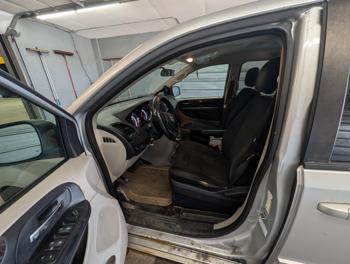 2011 dodge grand-caravan mainstreet with 214928 miles for sale near elk-river, minnesota 45d713d7a70545f98ecc715171c531dd.jpg