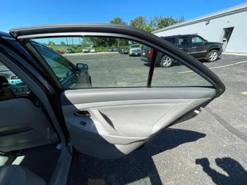 2011 toyota camry base-6-spd-at with 264570 miles for sale near shakopee, minnesota 45fdf6ec23a348ba9599893df58305cc.jpeg