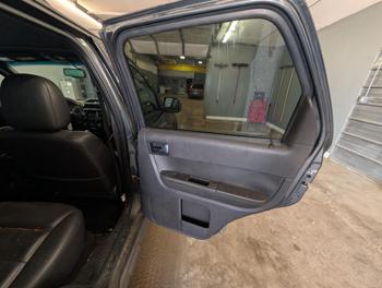 2009 ford escape limited-fwd-v6 with 198732 miles for sale near elk-river, minnesota 465bb7fb34774ae19ec40f68c6765a19.jpg