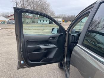 2015 chevrolet colorado lt-crew-cab-4wd-short-box with 148781 miles for sale near annandale, minnesota 46ab2eef633f42f0903036f288072880.jpeg