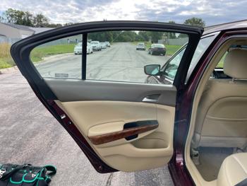 2009 honda accord ex-l-v-6-sedan-at with 78351 miles for sale near elk-river, minnesota 46c288197b684147a1a62af6d9e6cebd.jpeg