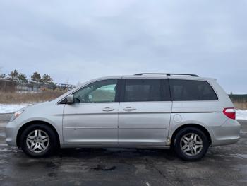 2006 honda odyssey ex-(with-leather) with 173298 miles for sale near elk-river, minnesota 472a5cdf7f9a489dbb68737977f1ee7f.jpg