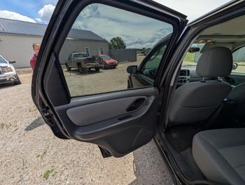 2007 ford escape with 155219 miles for sale near elk-river, minnesota 474d028a1ae349a0ae0922638bc08922.jpg