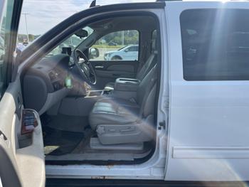 2009 chevrolet suburban lt1-1500-4wd with 242331 miles for sale near rochester, minnesota 4757e2afd97f4da99403b3e87e457e8d.jpeg